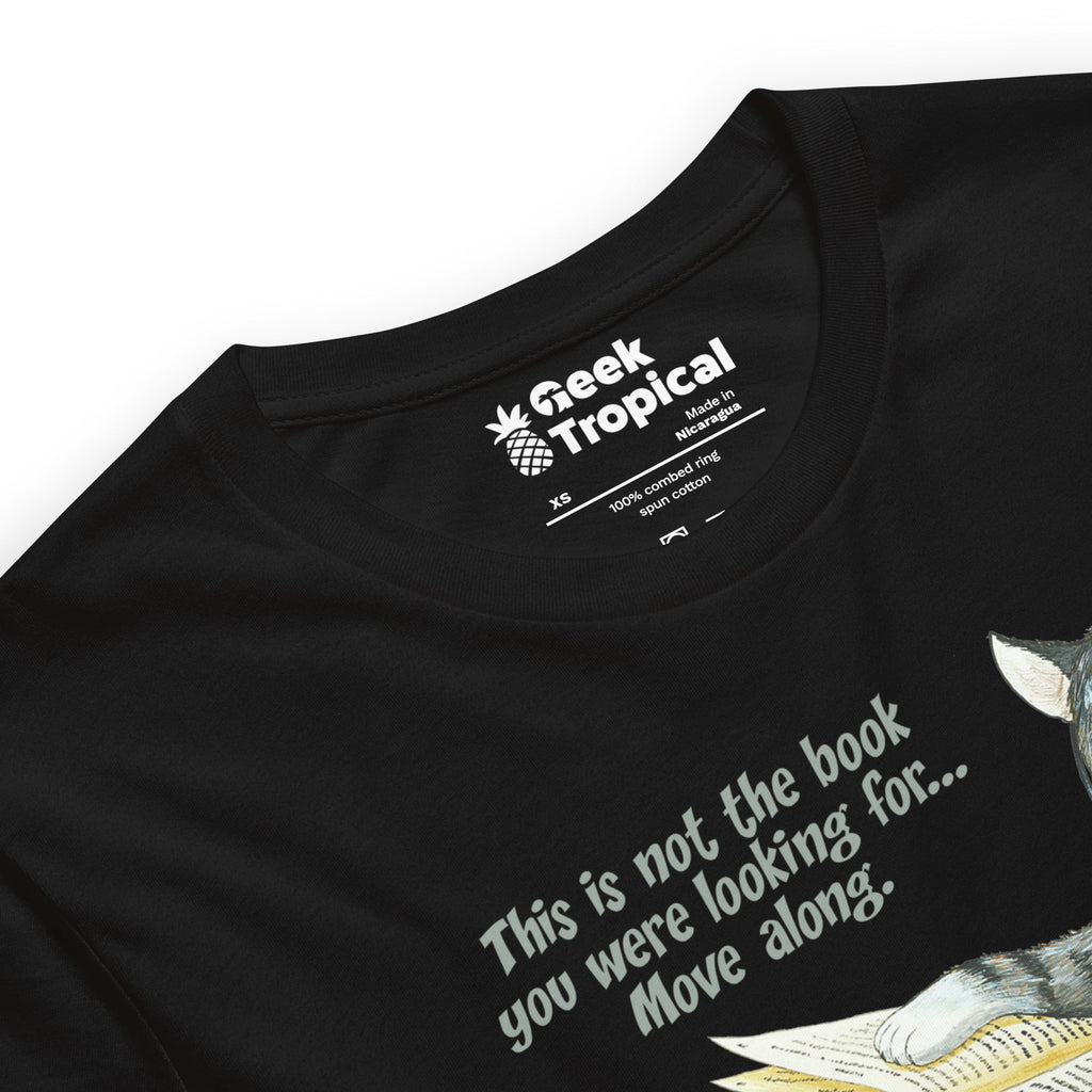 Grey Cat Reading T-Shirt 3